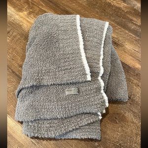 Barefoot Dreams blanket